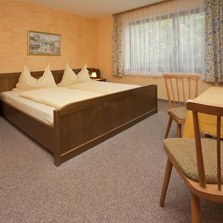 Haus Fischer Velden am Woerthersee Bilik gambar